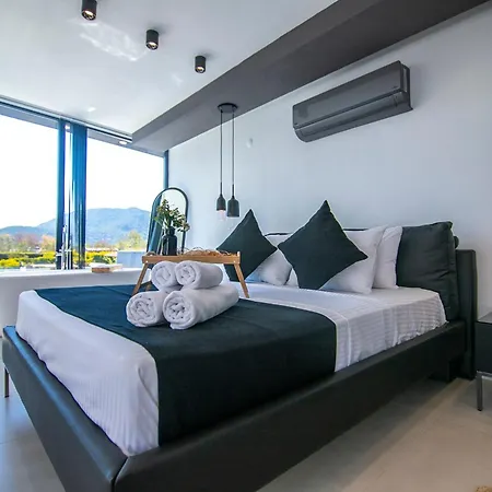 Region Random Villas By Lookbookholiday Willa