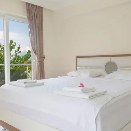 Willa Region Random Villas By Lookbookholiday